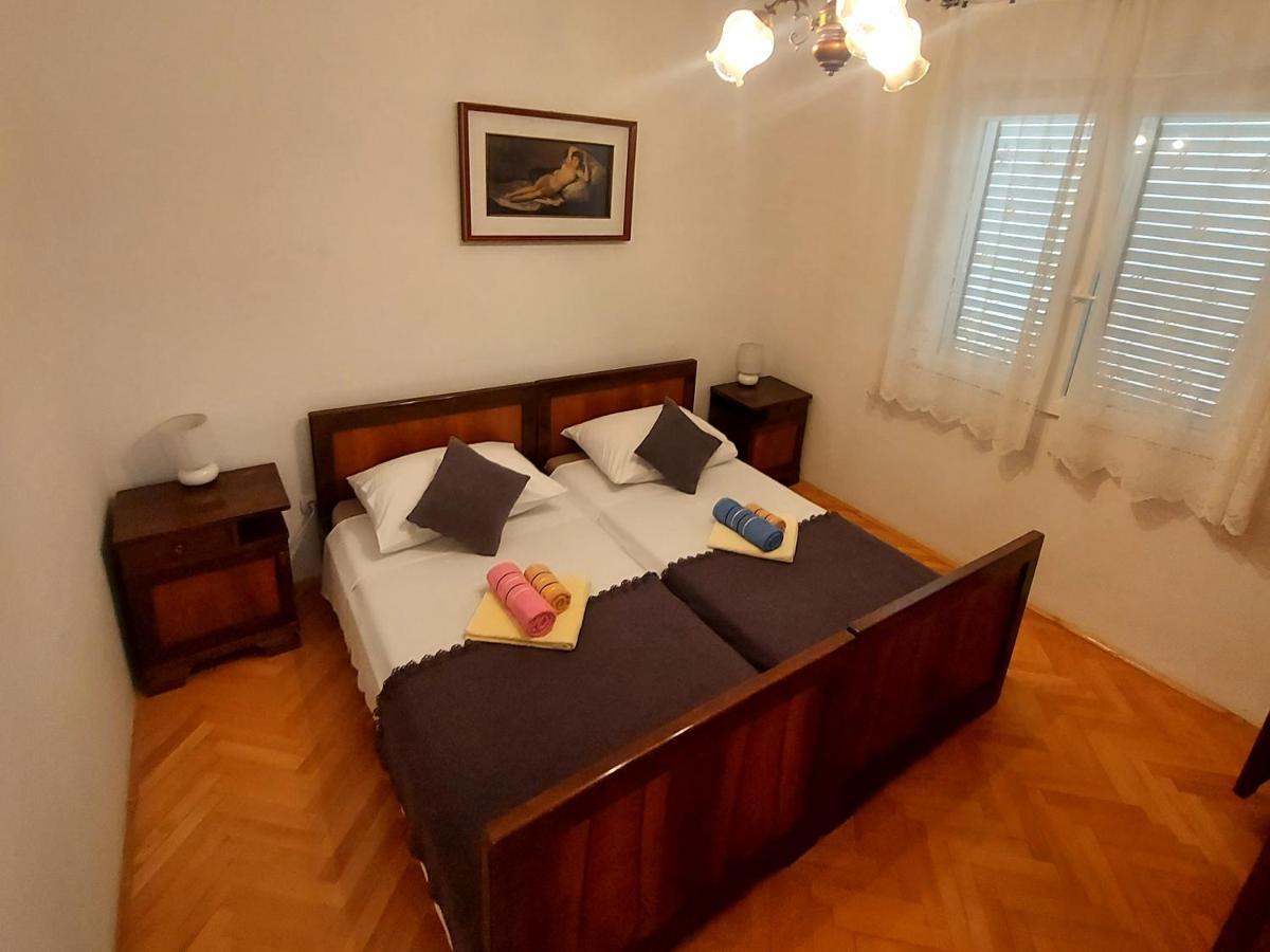 Apartment "Duma" Трогір Екстер'єр фото